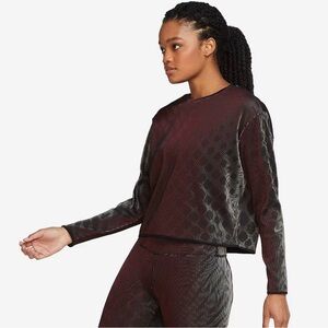 Nike Run Division Reflective long sleeve Women’s Size M